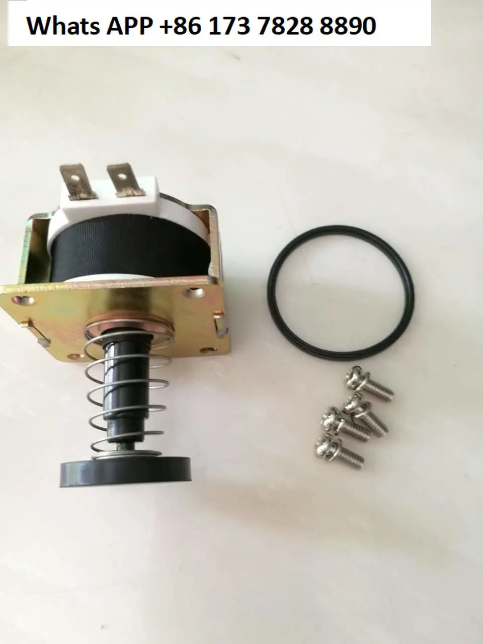 Fried furnace steaming cabinet steaming furnace tinder valve coil double regulated solenoid valve proportional valve DC24V
Fried furnace steaming cabinet steaming furnace tinder valve coil double regulated solenoid valve proportional valve DC24V