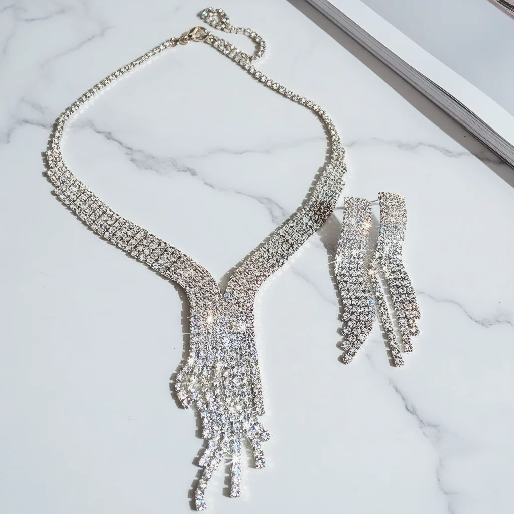 3pcs Elegant Vintage Jewelry Set for Women Water Droplet Fringe Necklace Shiny Rhinestones Choker Bridal Wedding Earrings Party
3pcs Elegant Vintage Jewelry Set for Women Water Droplet Fringe Necklace Shiny Rhinestones Choker Bridal Wedding Earrings Party