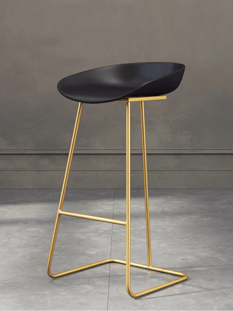 Новый скандинавский креативный современный минималистичный барный стул из кованого железа, высокий барный стул для кафе, стойки регистрации
Новый скандинавский креативный современный минималистичный барный стул из кованого железа, высокий барный стул для кафе, стойки регистрации