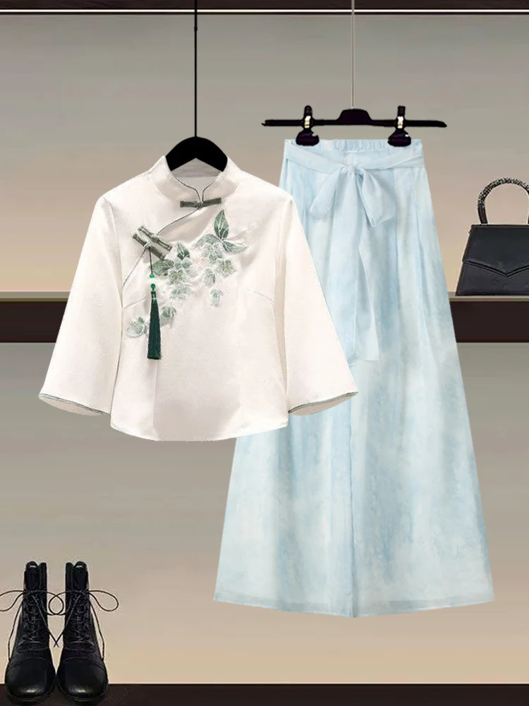 Новый китайский женский комплект одежды Ханьфу с пуговицами: топ и юбка, костюм из двух предметов, традиционная национальная мода
Новый китайский женский комплект одежды Ханьфу с пуговицами: топ и юбка, костюм из двух предметов, традиционная национальная мода