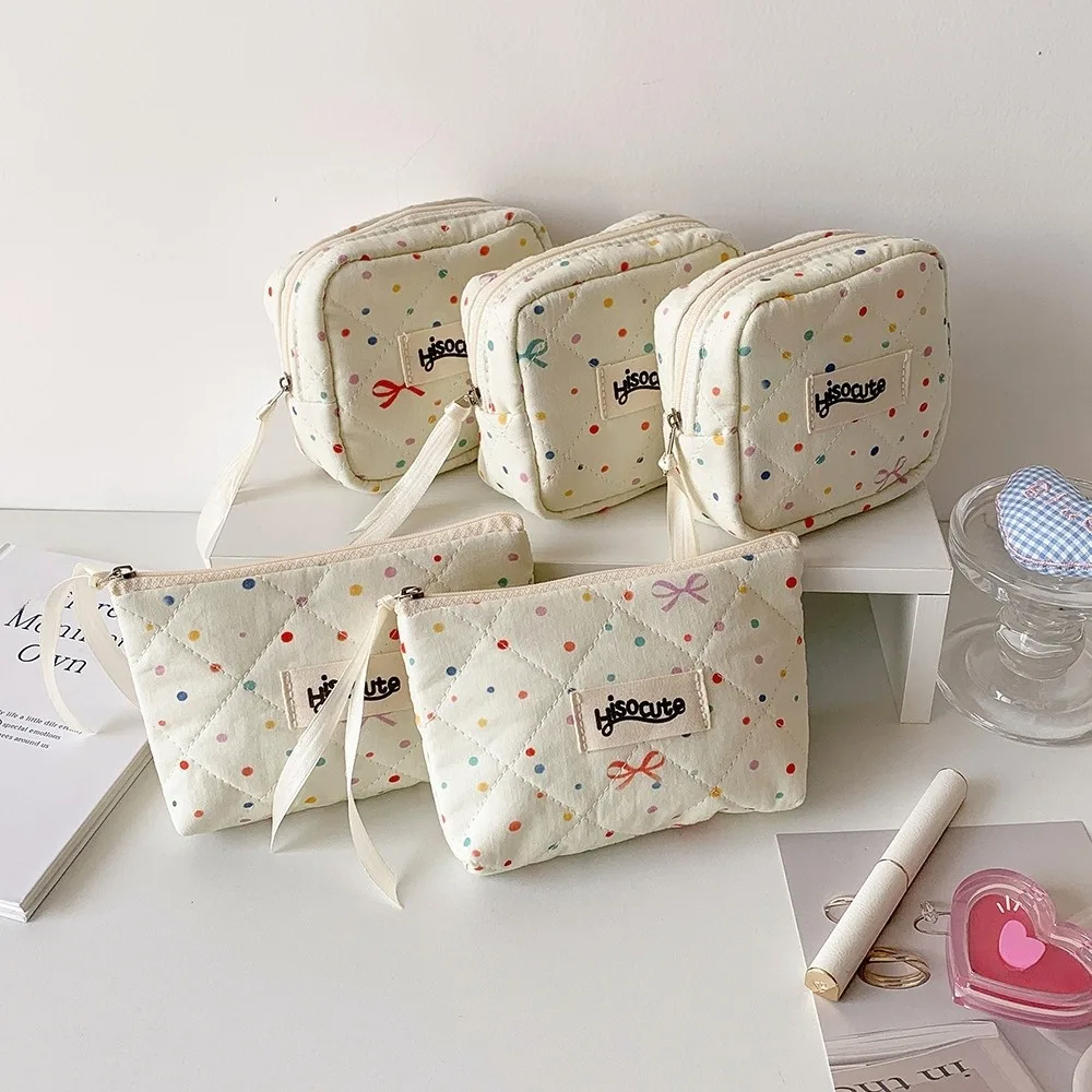 Flower Butterfly Korean Cosmetic Bag Large Capacity Desktop Storage Stationery Bag Aesthetic Cosmetics Card Pen Storage Pouch
Flower Butterfly Korean Cosmetic Bag Large Capacity Desktop Storage Stationery Bag Aesthetic Cosmetics Card Pen Storage Pouch