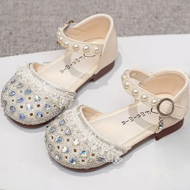 PU Leather Summer Princess Sandals For Girls Korean Style Luxury Rhinestone Pearl Girl's Sandal Anti-slippery Perform Dance Shoe
PU Leather Summer Princess Sandals For Girls Korean Style Luxury Rhinestone Pearl Girl's Sandal Anti-slippery Perform Dance Shoe