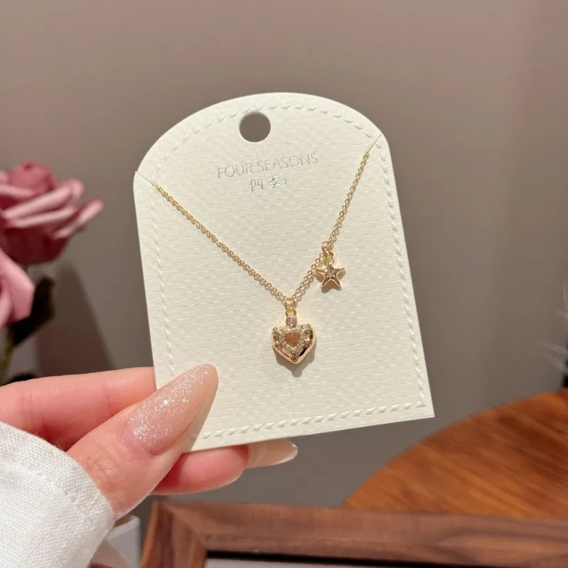 Love Necklace Red Zirconium Fashion Simple Jewelry Women's Exquisite Stars Hot Selling Exquisite Niche Versatile Necklace
Love Necklace Red Zirconium Fashion Simple Jewelry Women's Exquisite Stars Hot Selling Exquisite Niche Versatile Necklace
