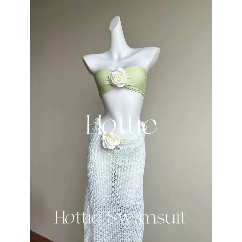 Womens 3D Flower Bandeau Bikini Three Piece Knit Wrap Skirt Beach Vacation Swimwear
Womens 3D Flower Bandeau Bikini Three Piece Knit Wrap Skirt Beach Vacation Swimwear