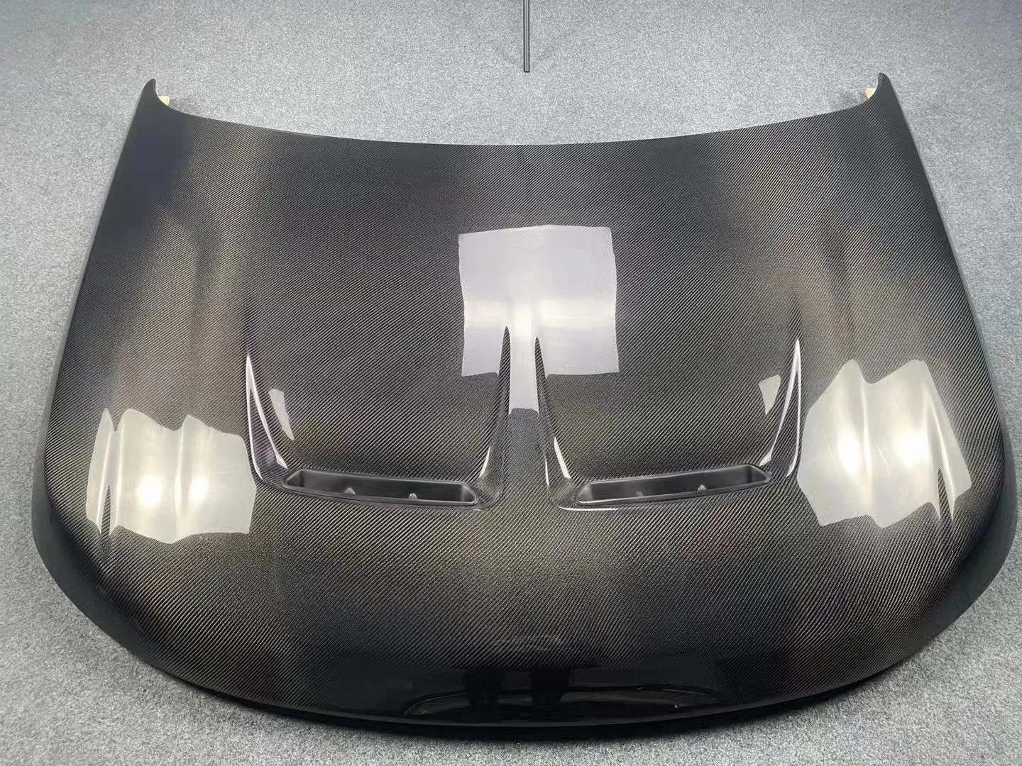 Sport New Product Carbon Fiber Engine Cover Land Rover Sport SVR Style Engine Cover
Sport New Product Carbon Fiber Engine Cover Land Rover Sport SVR Style Engine Cover