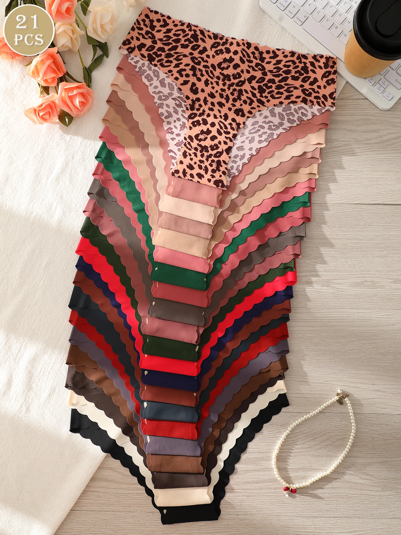 Женское нижнее белье, 21 шт., разноцветные, бесшовные, удобные, приятные для кожи, сексуальные, с половиной покрытия, невидимые спортивные трусы.
Женское нижнее белье, 21 шт., разноцветные, бесшовные, удобные, приятные для кожи, сексуальные, с половиной покрытия, невидимые спортивные трусы.