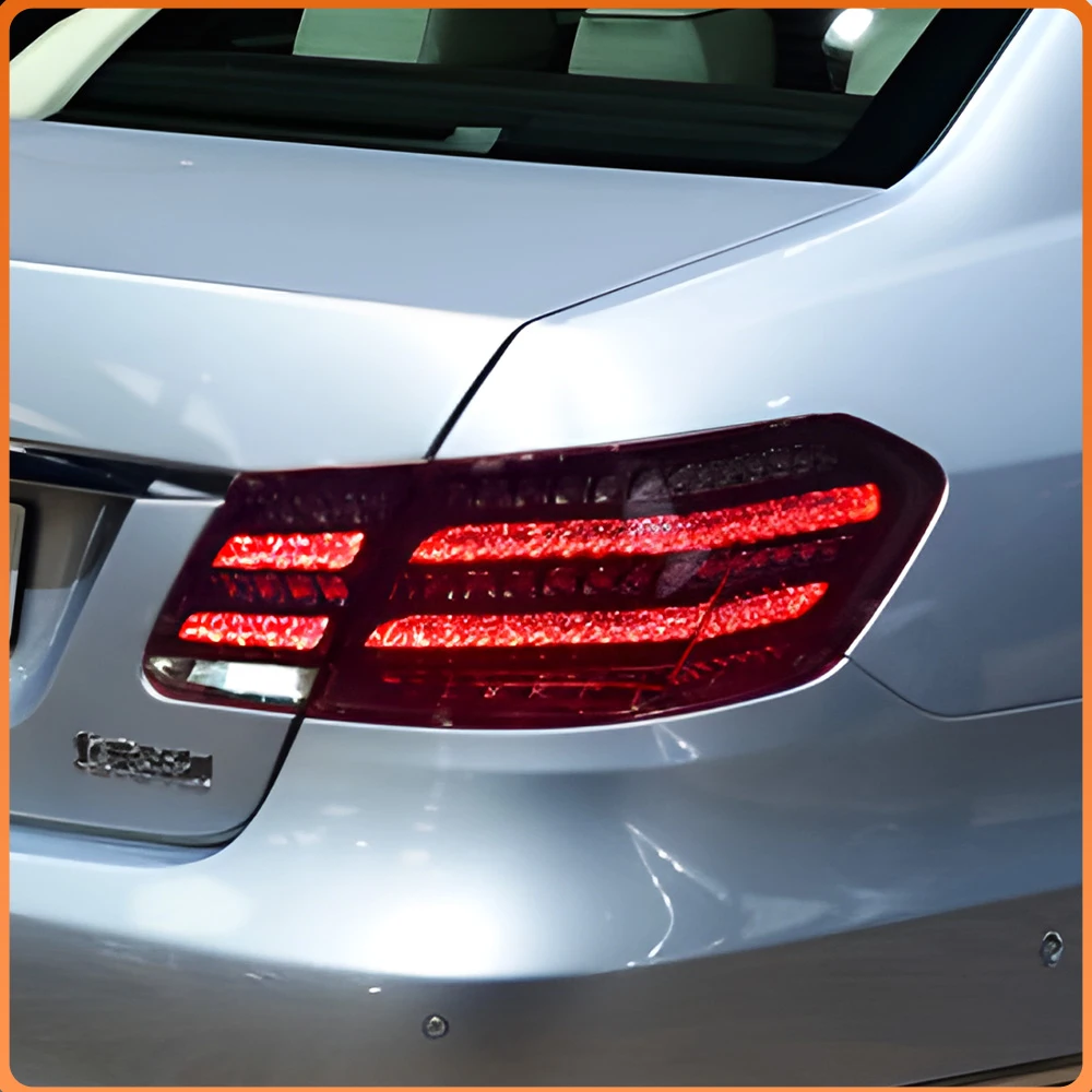 For Benz E-Class W212 E200 E260 E300 2009-2013 LED Car Taillight Assembly Upgrade Maybach Style Dynamic Taillight Accessoris
For Benz E-Class W212 E200 E260 E300 2009-2013 LED Car Taillight Assembly Upgrade Maybach Style Dynamic Taillight Accessoris