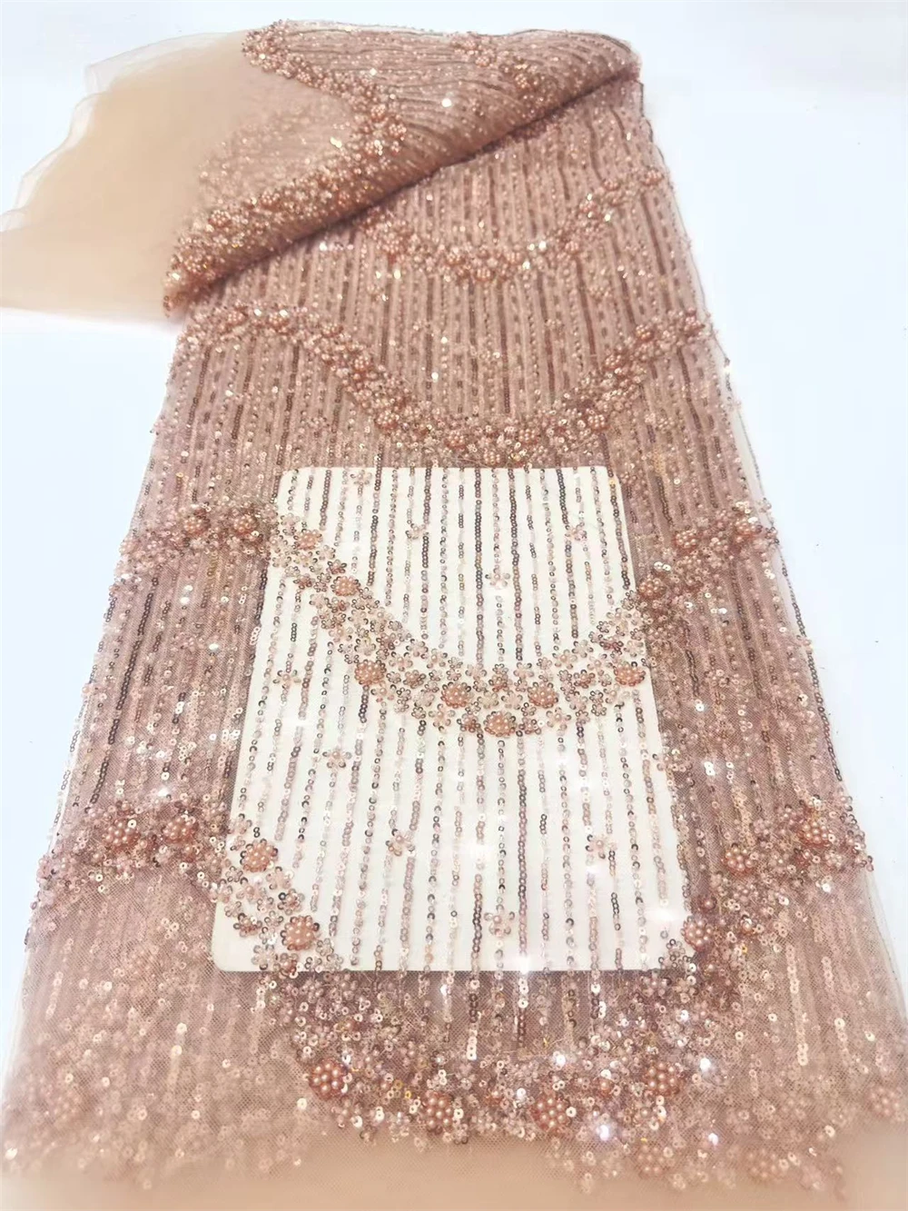High Quality African French Tulle Lace Fabric with Sequins Beaded Embroidery for Wedding Bridal Groom Party Sewing
High Quality African French Tulle Lace Fabric with Sequins Beaded Embroidery for Wedding Bridal Groom Party Sewing