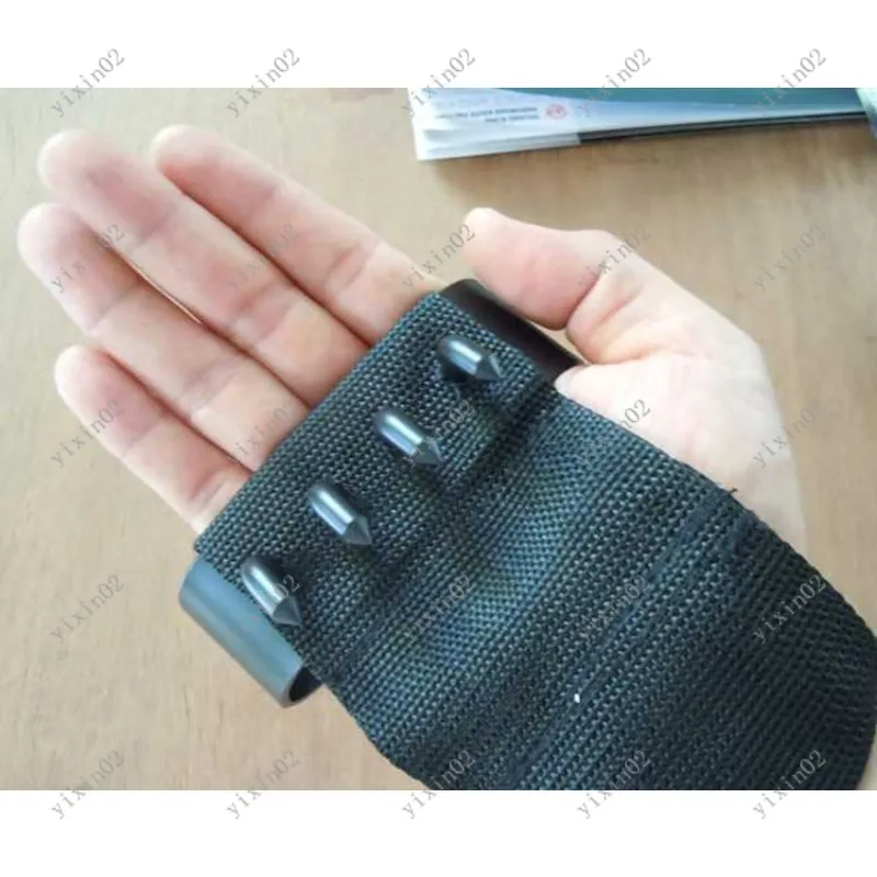 Hand Claws 1 Pair Anti-Slip Climbing Gear for Outdoor Mountaineering & Ice Climbing
Hand Claws 1 Pair Anti-Slip Climbing Gear for Outdoor Mountaineering & Ice Climbing