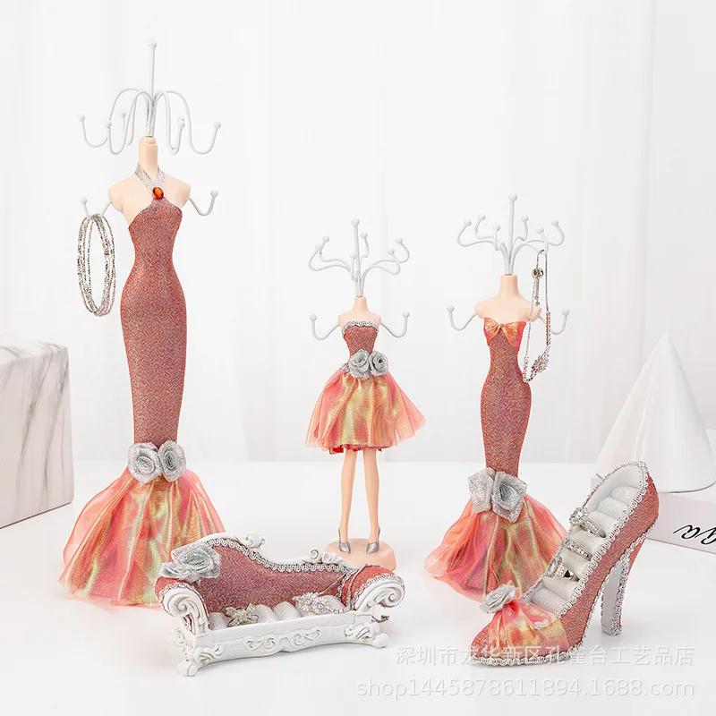 Furnishing Articles Resin Crafts Jewelry Display Window Earrings Necklace Jewelry Jewelry Display Shelf Props
Furnishing Articles Resin Crafts Jewelry Display Window Earrings Necklace Jewelry Jewelry Display Shelf Props