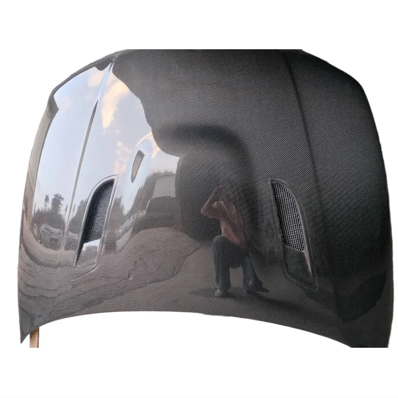 Carbon Fiber Hood Fit 08-13 1/1M E81 E82 E87 E88
Carbon Fiber Hood Fit 08-13 1/1M E81 E82 E87 E88