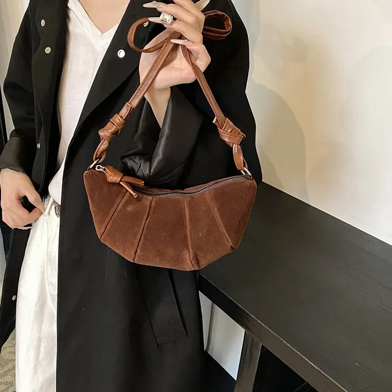 Fashionable Women Shoulder Bags Versatile Crossbody Bag for Women Designer Bags Purse and Handbags Mother Kids Bags for Girl Sac
Fashionable Women Shoulder Bags Versatile Crossbody Bag for Women Designer Bags Purse and Handbags Mother Kids Bags for Girl Sac