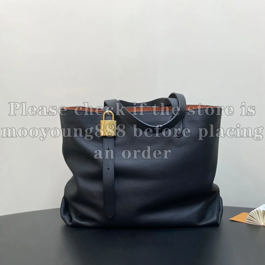 wholesale price 12A upgrade mirror quality designer tote bag low key cabas medium handbag 47cm real leather purse for
wholesale price 12A upgrade mirror quality designer tote bag low key cabas medium handbag 47cm real leather purse for