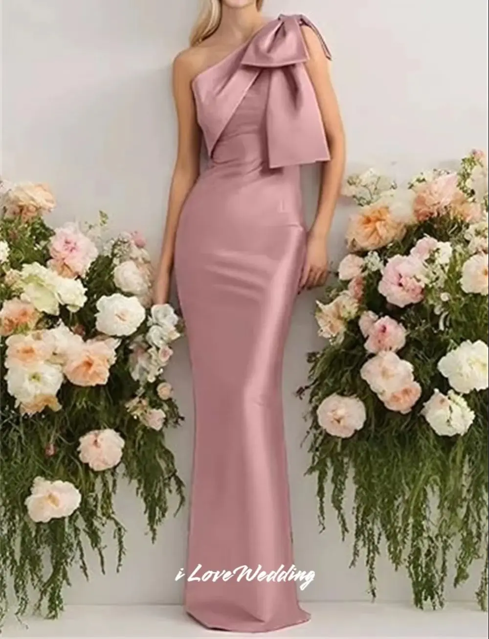 Pink Bow One-Shoulder Bridesmaid Dresses 2025 Satin Mermaid Split Floor-Length Backless Long Wedding Guest Dresses Customized
Pink Bow One-Shoulder Bridesmaid Dresses 2025 Satin Mermaid Split Floor-Length Backless Long Wedding Guest Dresses Customized