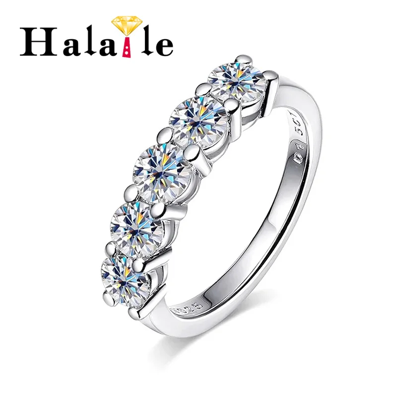 Halaile, 4 мм, цвет D, муассанит, стерлинговое серебро S925, штабелируемое кольцо с GRA, модные ювелирные изделия, женские блестящие элегантные подарки
Halaile, 4 мм, цвет D, муассанит, стерлинговое серебро S925, штабелируемое кольцо с GRA, модные ювелирные изделия, женские блестящие элегантные подарки