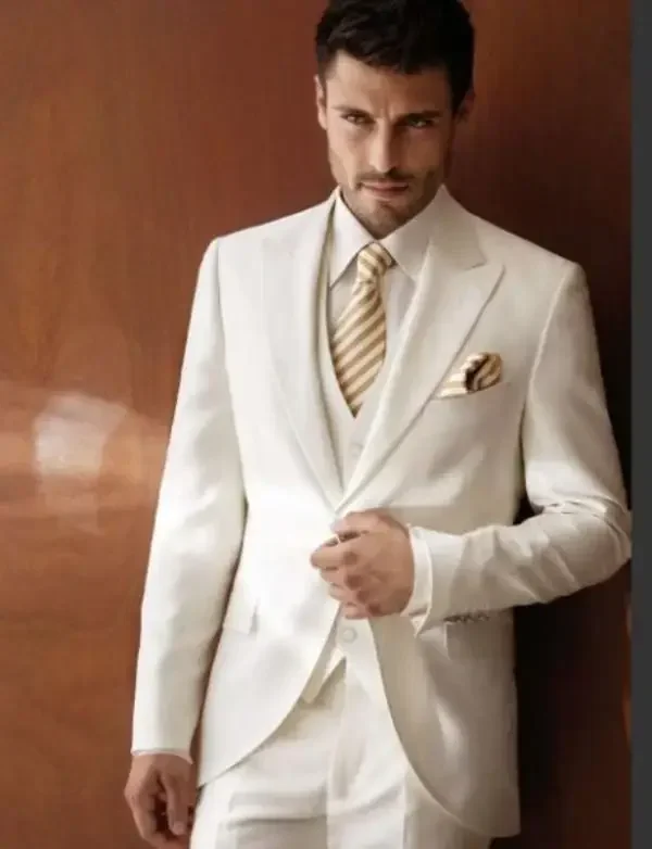 White Formal Wedding Suits For Men Elegant Men Suit Groom Jacket Custom Slim Fit Prom Blazer Sets 3 Piece Tuxedo Costume Homme
White Formal Wedding Suits For Men Elegant Men Suit Groom Jacket Custom Slim Fit Prom Blazer Sets 3 Piece Tuxedo Costume Homme