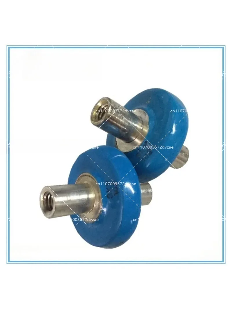 Button capacitor high frequency machine high voltage ceramic capacitor 3KV / 102 6kV / 222 10kV / 202 filter capacitor
Button capacitor high frequency machine high voltage ceramic capacitor 3KV / 102 6kV / 222 10kV / 202 filter capacitor