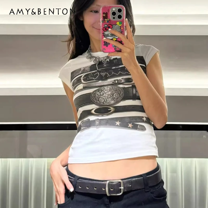 2025 New American Retro Belt Print Summer Front Shoulder Short Sleeve Design Sense Niche Slim Hot Short Top T-shirt For Women
2025 New American Retro Belt Print Summer Front Shoulder Short Sleeve Design Sense Niche Slim Hot Short Top T-shirt For Women