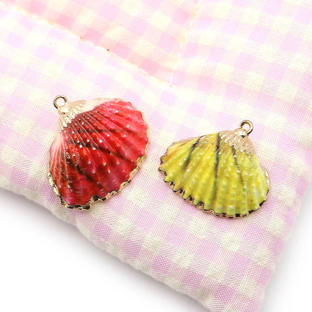 Красочные окрашенные желтые подвески в форме гребешка с гальваническим краем, ожерелье, серьги, принадлежности для изготовления ювелирных изделий своими руками
Красочные окрашенные желтые подвески в форме гребешка с гальваническим краем, ожерелье, серьги, принадлежности для изготовления ювелирных изделий своими руками