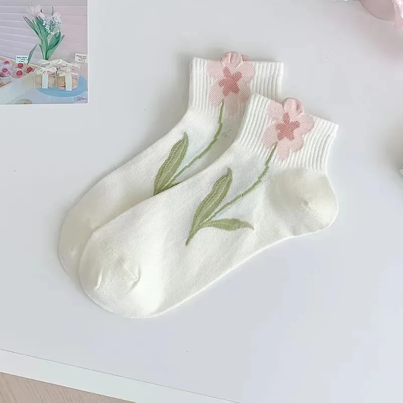 5 Pairs Women's Socks Summer Thin Socks Sweat Absorption Simple Style Tulip Flowers Sweet Cute Casual Cotton Socks Women's Gift
5 Pairs Women's Socks Summer Thin Socks Sweat Absorption Simple Style Tulip Flowers Sweet Cute Casual Cotton Socks Women's Gift