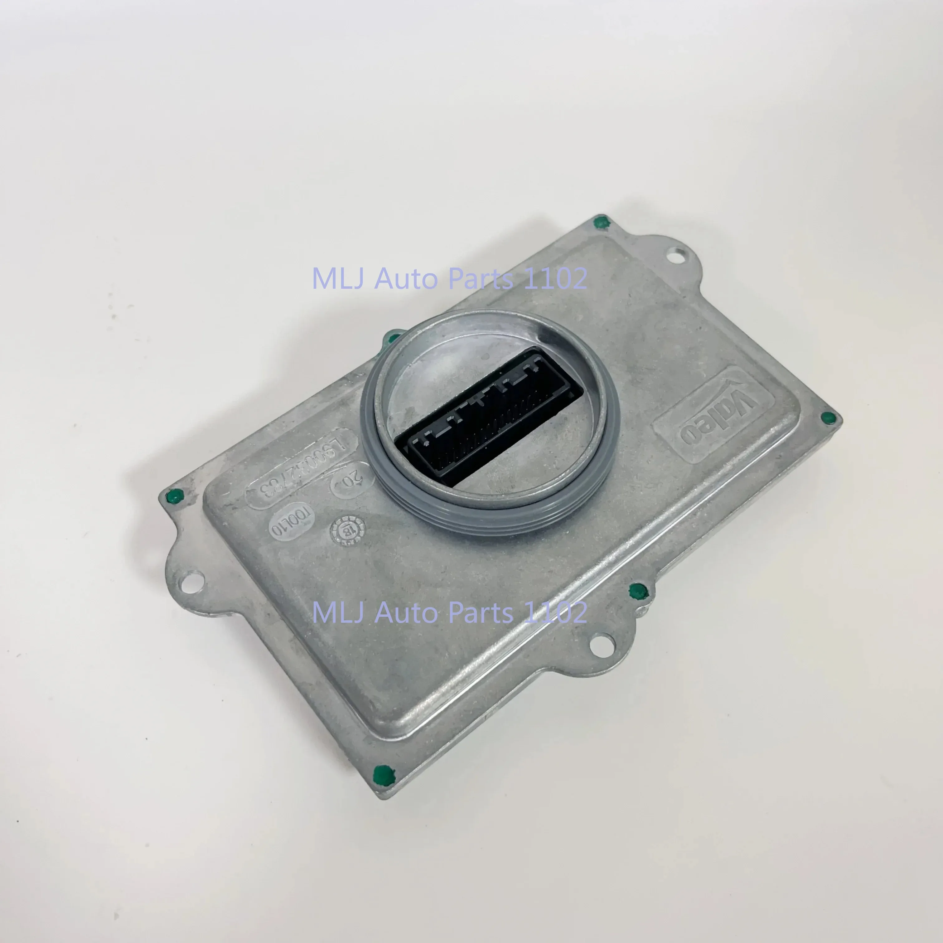 New Jaguar XJ XJL original headlight LED ballast control module daytime running light controller 90053120 H0C S0054
New Jaguar XJ XJL original headlight LED ballast control module daytime running light controller 90053120 H0C S0054