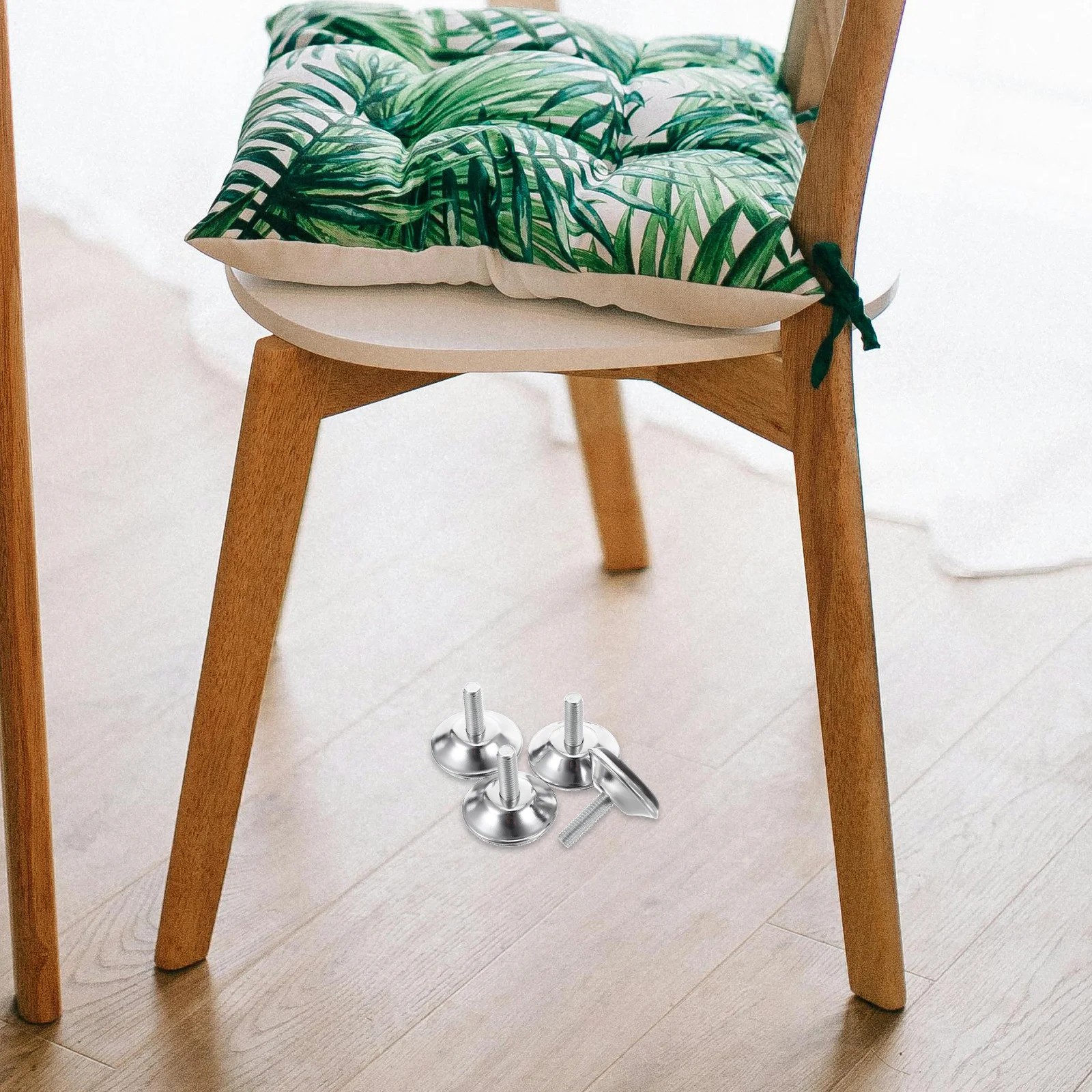 4Pcs Adjustable Furniture Feet Levelers Non Slip Metal Cabinet Support Height Adjusters for Table Legs Bed Frames Shoe Cabinets 
4Pcs Adjustable Furniture Feet Levelers Non Slip Metal Cabinet Support Height Adjusters for Table Legs Bed Frames Shoe Cabinets