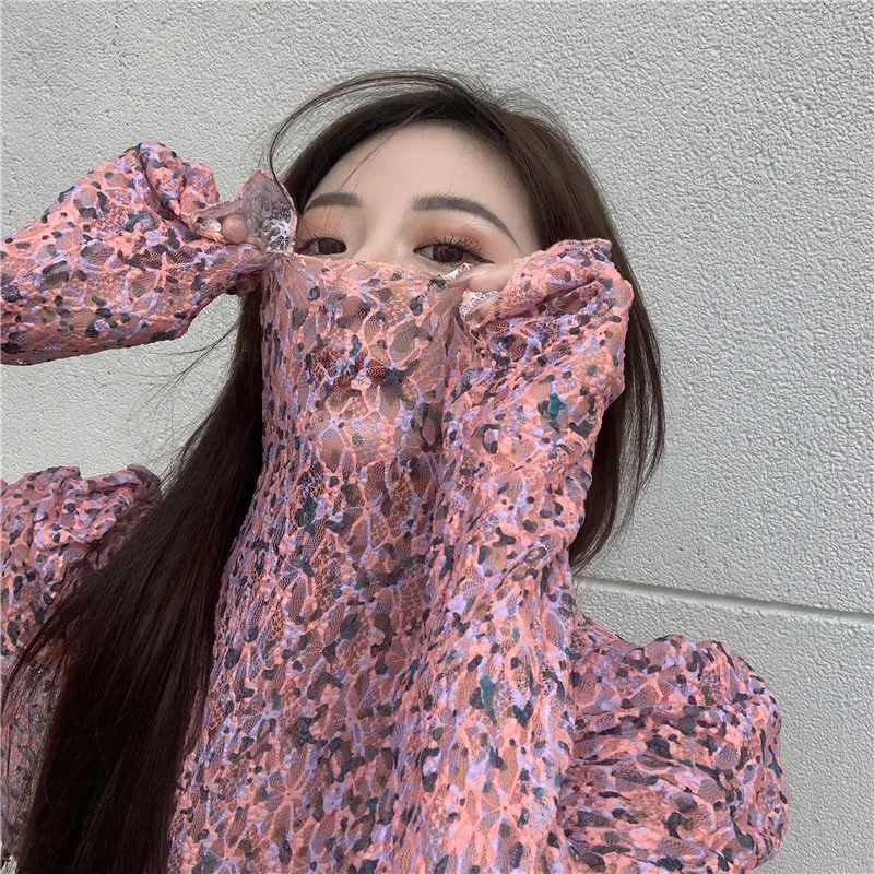 Женский летний облегающий кружевной топ с цветочным принтом в стиле ретро Ice Silk Me Base irt в Корейском стиле с высоким воротником, длинный свек для поездок на работу Faion
Женский летний облегающий кружевной топ с цветочным принтом в стиле ретро Ice Silk Me Base irt в Корейском стиле с высоким воротником, длинный свек для поездок на работу Faion