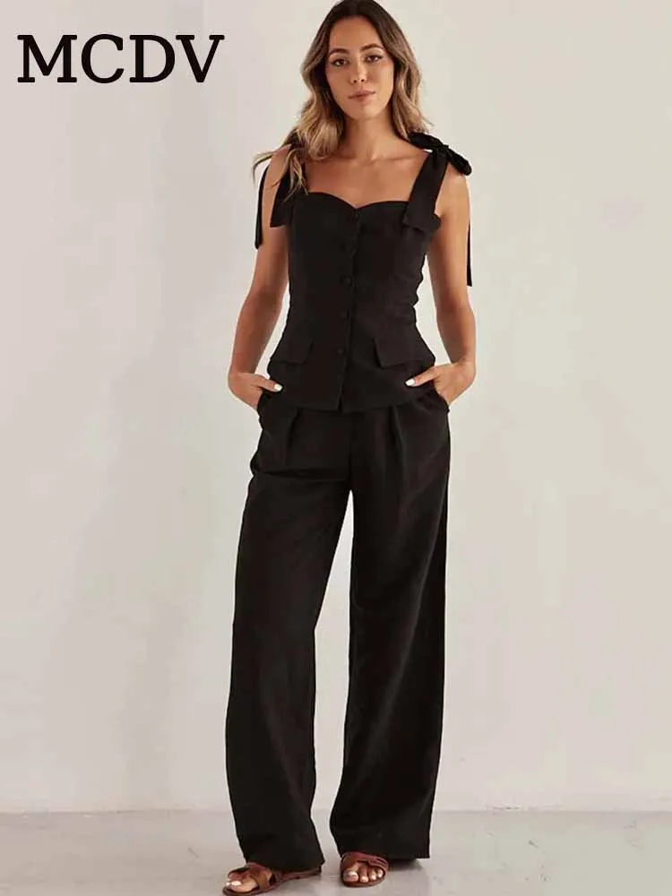 MCDV Fashion Street Two Piece Set Woman Lace Up Sexy Backless Tank Top Pockets Wide Leg Pants Outfit Summer Y2K Casual Tracksuit
MCDV Fashion Street Two Piece Set Woman Lace Up Sexy Backless Tank Top Pockets Wide Leg Pants Outfit Summer Y2K Casual Tracksuit