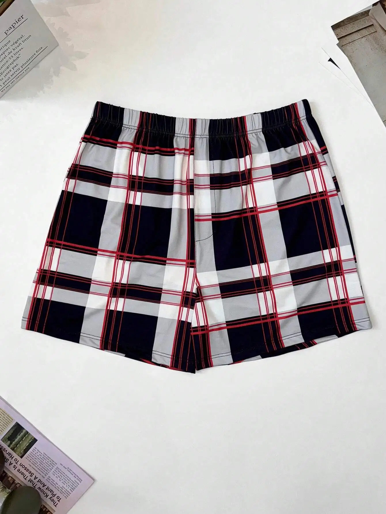 Men Plaid Print Breathable Loose Boxer Shorts Elastic Waist Sleepwear
Men Plaid Print Breathable Loose Boxer Shorts Elastic Waist Sleepwear