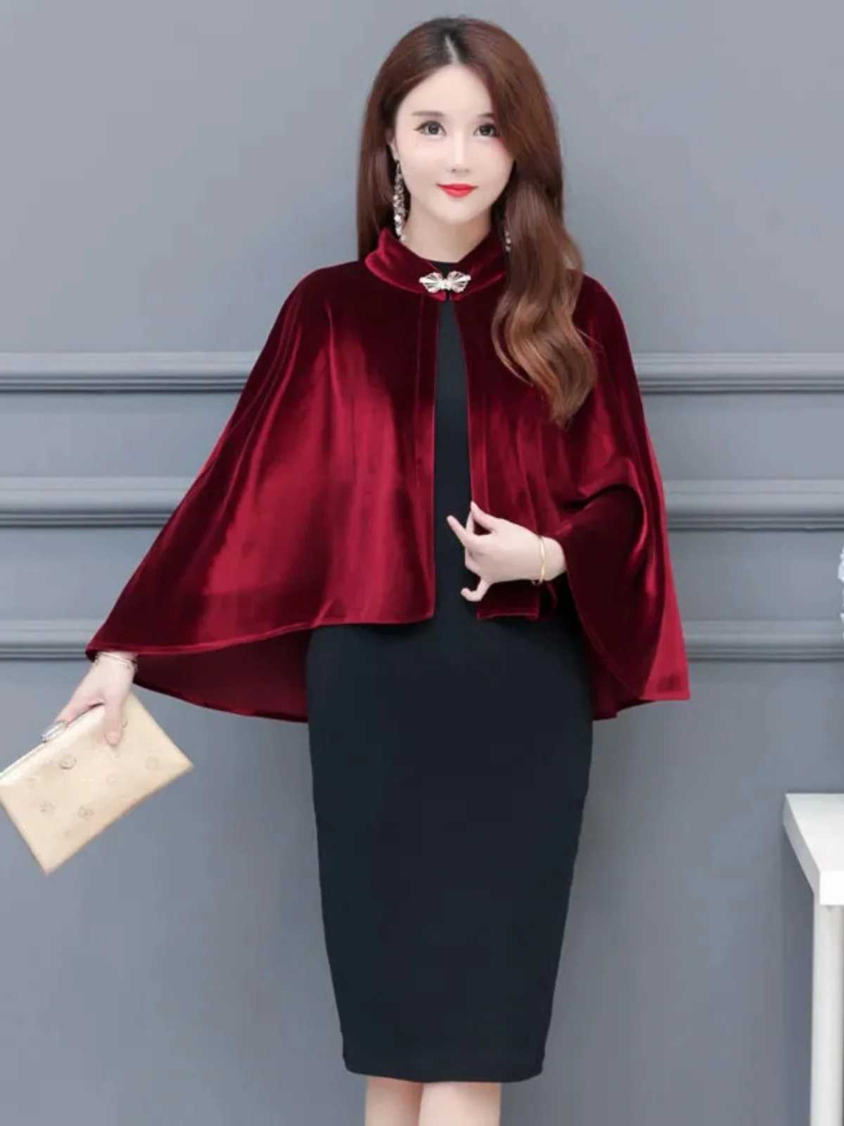 Embroidered Shawl Coat Spring Autumn New Style Women's Short Outerwear Fashionable Sun Protection Cowl Neck Design
Embroidered Shawl Coat Spring Autumn New Style Women's Short Outerwear Fashionable Sun Protection Cowl Neck Design