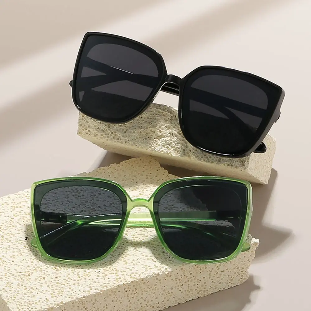 Stylish Cat Eye Sunglasses for Women & Men Retro Oversized Sun Glasses Big Frame Vintage Black Shades UV400 Protection Eyewear
Stylish Cat Eye Sunglasses for Women & Men Retro Oversized Sun Glasses Big Frame Vintage Black Shades UV400 Protection Eyewear