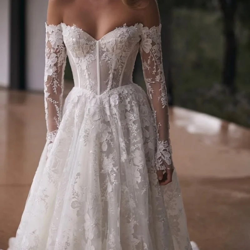 Shiny White Appliques Wedding Dresses glitter flower decal long sleeves Gowns Made wedding dress Bridal Gown
Shiny White Appliques Wedding Dresses glitter flower decal long sleeves Gowns Made wedding dress Bridal Gown