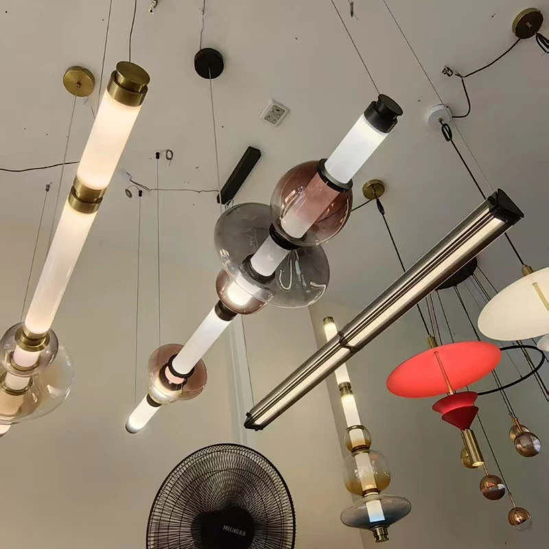 Modern Living Room Pendant Light Simple Duplex Building Hall Staircase Personality Glass Dining Room Kitchen Island Pendant Lamp
Modern Living Room Pendant Light Simple Duplex Building Hall Staircase Personality Glass Dining Room Kitchen Island Pendant Lamp