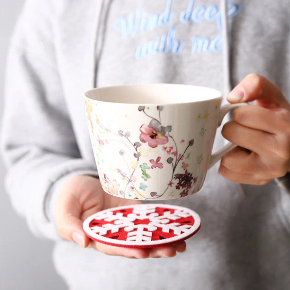 12pcs Christmas Tree Cup Coasters 10Cm Round Felt Pad Xmas Drink Protector Holiday Decor Reusable Non-Slip Coaster Mat
12pcs Christmas Tree Cup Coasters 10Cm Round Felt Pad Xmas Drink Protector Holiday Decor Reusable Non-Slip Coaster Mat