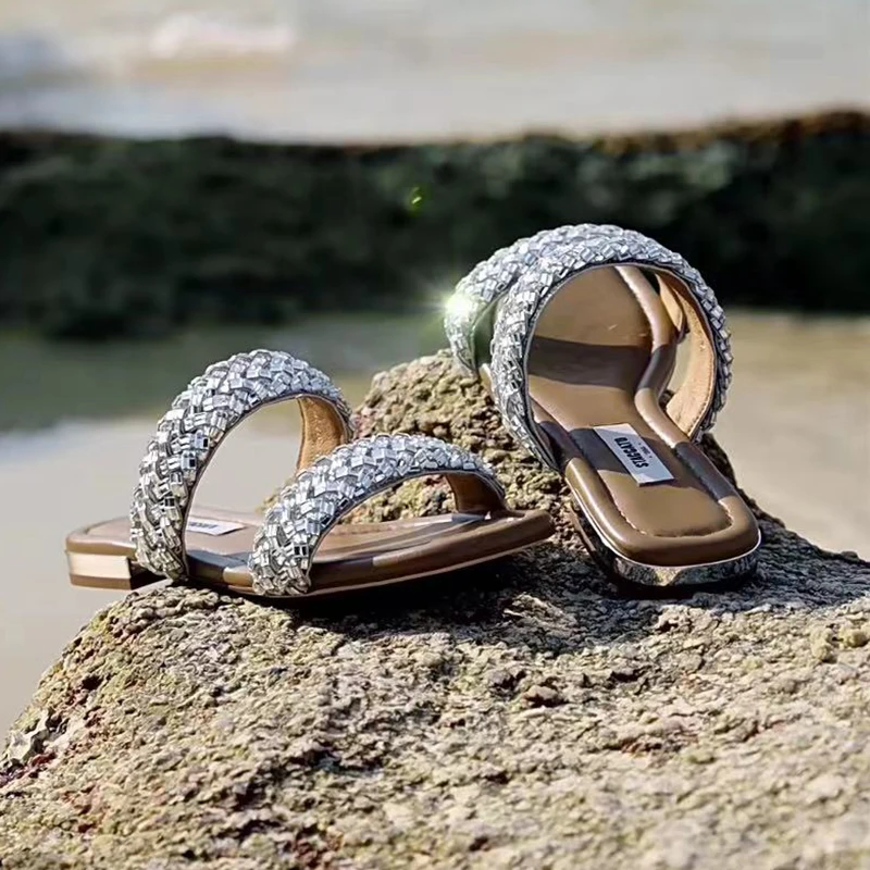 2025 Summer Luxury Rhinestone Women Slippers Elegant Flat Comfort Shoes for Woman Fairy Style Outdoor Anti-skid Seaside Slides
2025 Summer Luxury Rhinestone Women Slippers Elegant Flat Comfort Shoes for Woman Fairy Style Outdoor Anti-skid Seaside Slides