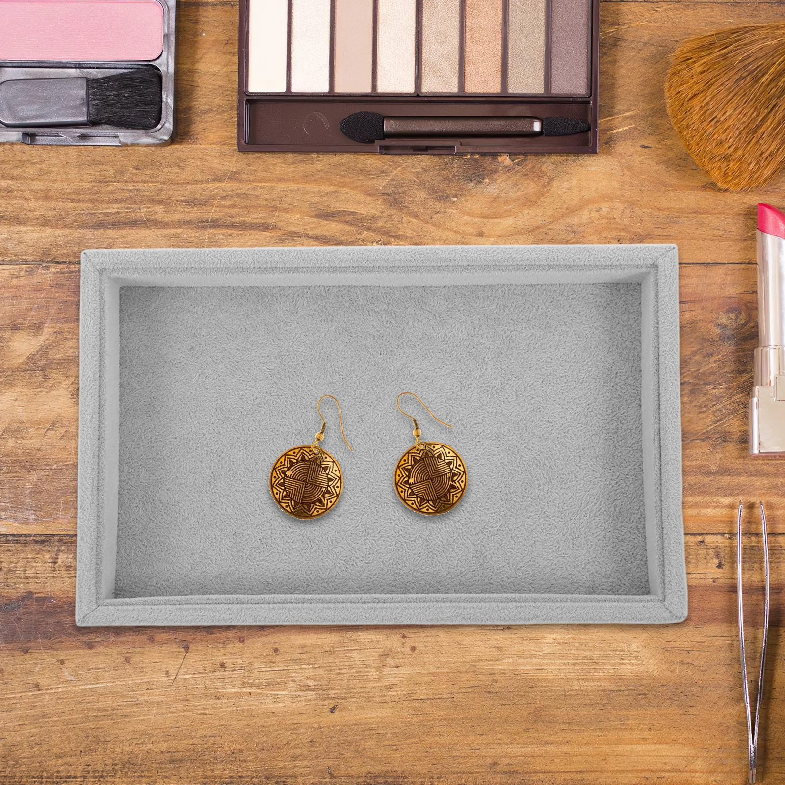 Jewelry Display Plate Necklace Storage Organizer Pendant Ring Tray Earring Stackable Holder Bracelet Tray Material
Jewelry Display Plate Necklace Storage Organizer Pendant Ring Tray Earring Stackable Holder Bracelet Tray Material