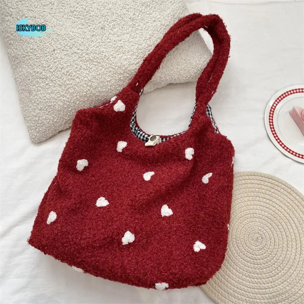 Fashion Cusual Embroidery Flower Tote Bag Large Capacity Sweet Underarm Bag Love Heart All-match Fluffy Shoulder Bag Travel
Fashion Cusual Embroidery Flower Tote Bag Large Capacity Sweet Underarm Bag Love Heart All-match Fluffy Shoulder Bag Travel