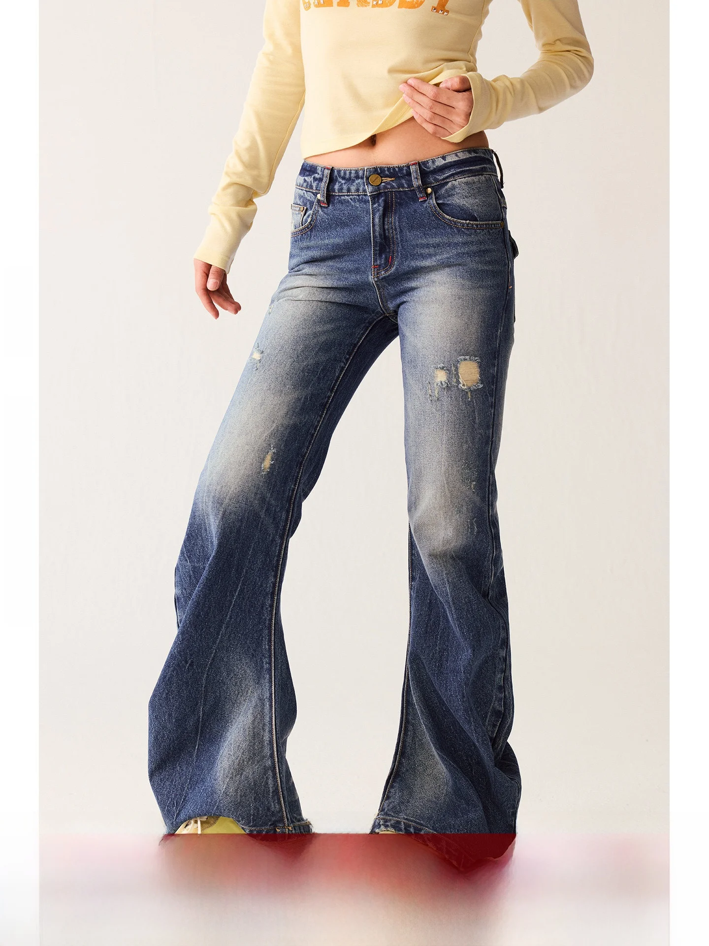 BeerBro Retro Wave Heavy Work Washed Loose Fit Slimming Embroidered Denim Jeans Low Waist Straight Leg Cotton Jeans
BeerBro Retro Wave Heavy Work Washed Loose Fit Slimming Embroidered Denim Jeans Low Waist Straight Leg Cotton Jeans