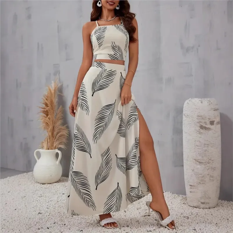2025 New Vacation Print Elegant Two-piece Set With Camisole Sleeveless Top And Slit Irregular Skirt Set For Summer Women's Wear
2025 New Vacation Print Elegant Two-piece Set With Camisole Sleeveless Top And Slit Irregular Skirt Set For Summer Women's Wear