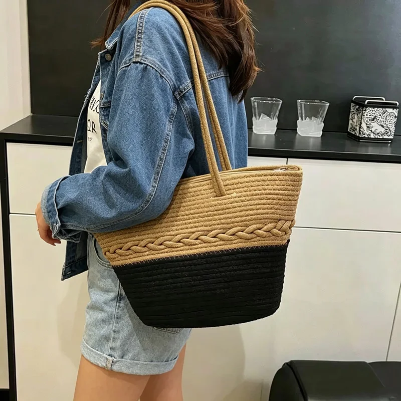 CLAREGQI Color Block Braided Cotton Rope Tote Bag Twist Woven Detail Shoulder Handbag Large Capacity Casual Bag For Women Dail
CLAREGQI Color Block Braided Cotton Rope Tote Bag Twist Woven Detail Shoulder Handbag Large Capacity Casual Bag For Women Dail