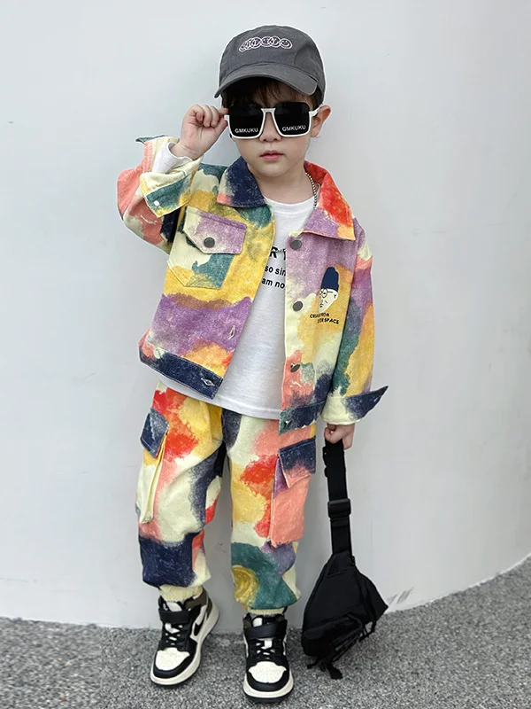 Весенний модный комплект для мальчиков: тай-дай костюм из двух предметов (хлопковая куртка с длинным рукавом и брюки), повседневная спортивная одежда для подростков
Весенний модный комплект для мальчиков: тай-дай костюм из двух предметов (хлопковая куртка с длинным рукавом и брюки), повседневная спортивная одежда для подростков