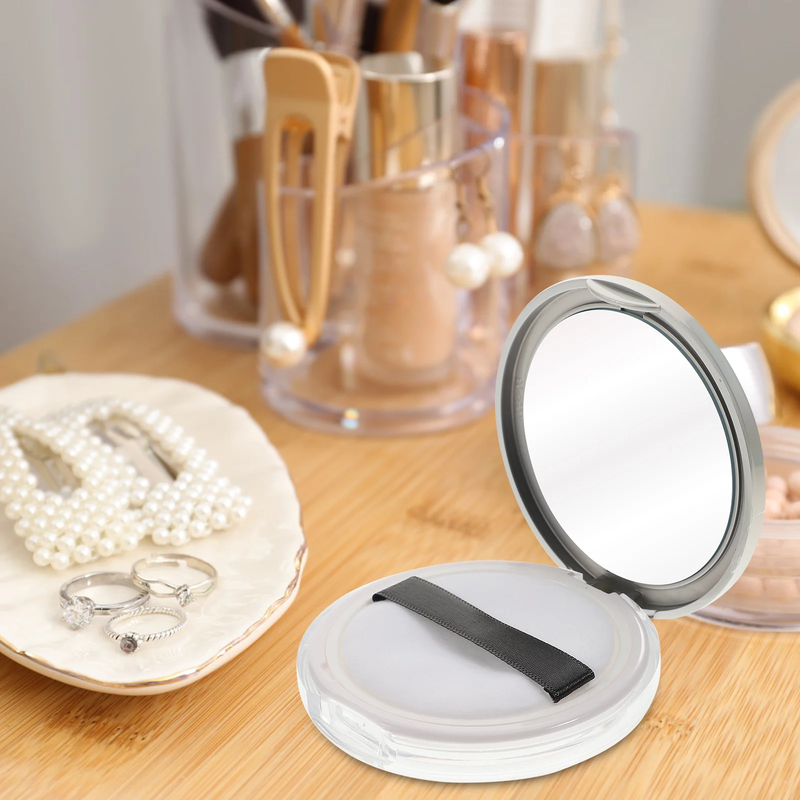 2pcs 5G Empty Cases Portable Travel Container For Loose Powder Storage Large Puff Included Makeup Powder Box Compact Dispenser
2pcs 5G Empty Cases Portable Travel Container For Loose Powder Storage Large Puff Included Makeup Powder Box Compact Dispenser