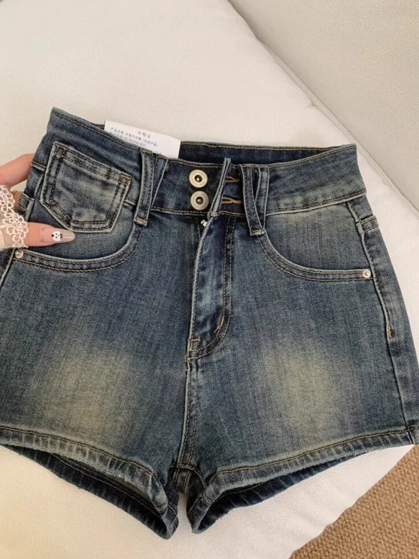 Retro American Hot Girl High Waist Denim Shorts Women's Summer New Elastic Tight A-Line Super Short Hot Pants Cotton Polyeste...
Retro American Hot Girl High Waist Denim Shorts Women's Summer New Elastic Tight A-Line Super Short Hot Pants Cotton Polyeste...