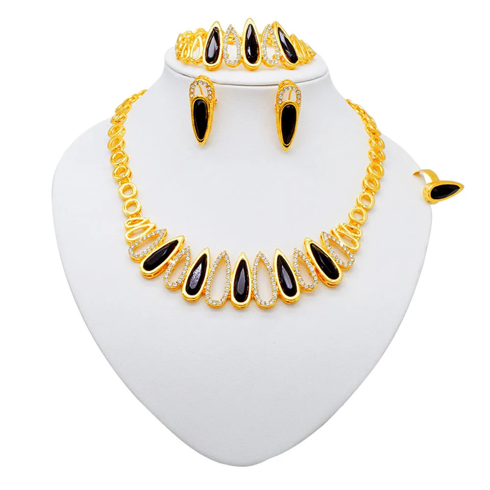 Dubai Gold Plated Jewelry Set Rhinestone Luxury Necklace Earrings Bracelet Ring Wedding Accessories Accessories
Dubai Gold Plated Jewelry Set Rhinestone Luxury Necklace Earrings Bracelet Ring Wedding Accessories Accessories