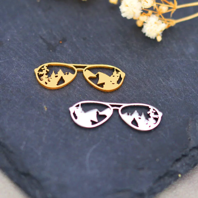 3pcs diy Charm Sunglasses Fit Trendy Necklace for Women Charms for Jewelry Making Bracelets Stainless Steel Pendant Accessories
3pcs diy Charm Sunglasses Fit Trendy Necklace for Women Charms for Jewelry Making Bracelets Stainless Steel Pendant Accessories