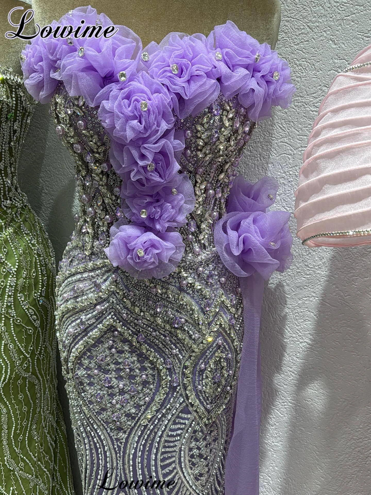 Sparkly Lavender Cocktail Dresses With Crystals Sleeveless Sexy Birthday Dress Wedding Party Gowns Vestidos De Cóctel Customized
Sparkly Lavender Cocktail Dresses With Crystals Sleeveless Sexy Birthday Dress Wedding Party Gowns Vestidos De Cóctel Customized