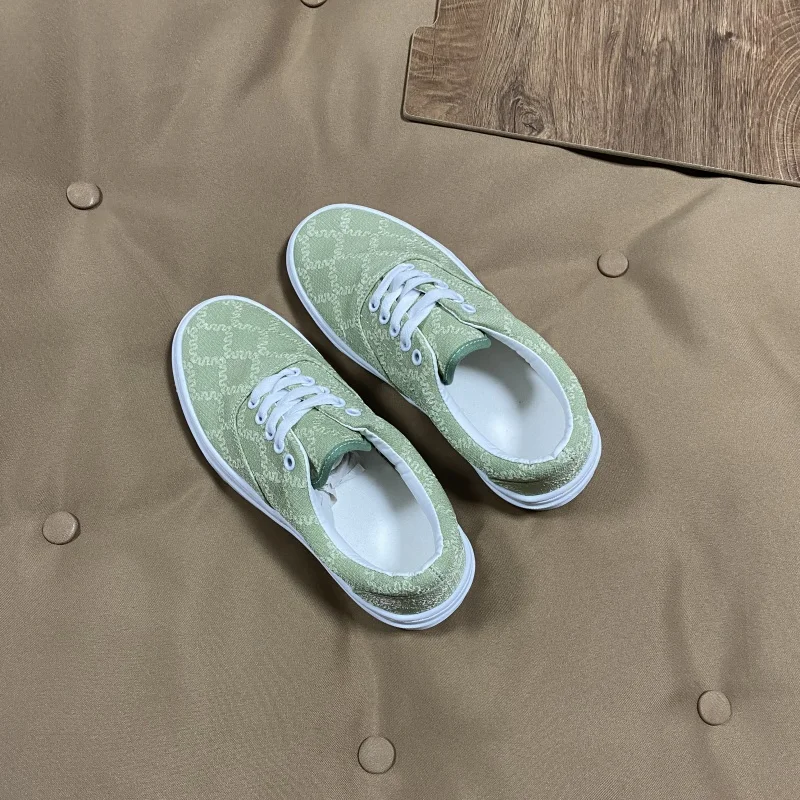 Summer Light Green Large Size Shoes for Men, Fashionable Casual Shoes, Breathable Trendy Shoes, Versatile Casual Sneakers for Men
Summer Light Green Large Size Shoes for Men, Fashionable Casual Shoes, Breathable Trendy Shoes, Versatile Casual Sneakers for Men