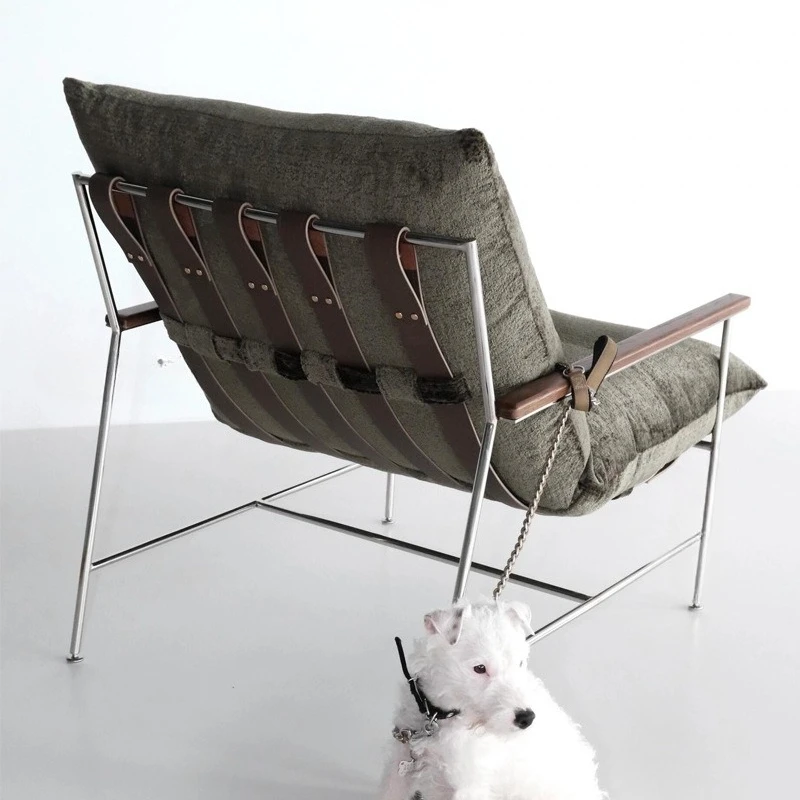 Blacksmith leisure chair simple living room business sofa light luxury soft bag guest chair armrest sofa
Blacksmith leisure chair simple living room business sofa light luxury soft bag guest chair armrest sofa