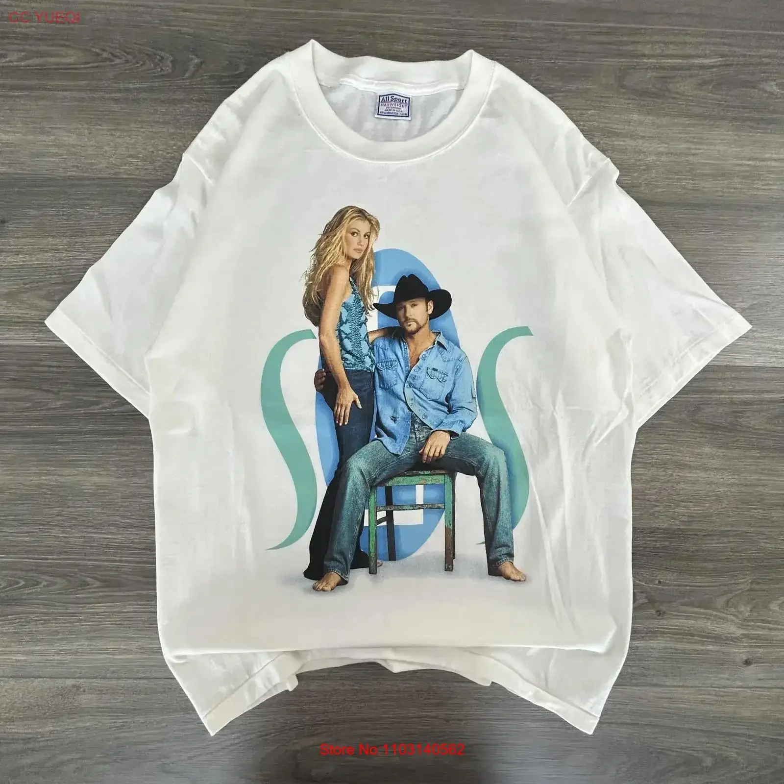 Винтажная футболка Tim McGraw Faith Hill, мужская большая Soul2Soul Tour 2000, винтажная стираная растянутая мягкая повседневная мужская мода
Винтажная футболка Tim McGraw Faith Hill, мужская большая Soul2Soul Tour 2000, винтажная стираная растянутая мягкая повседневная мужская мода