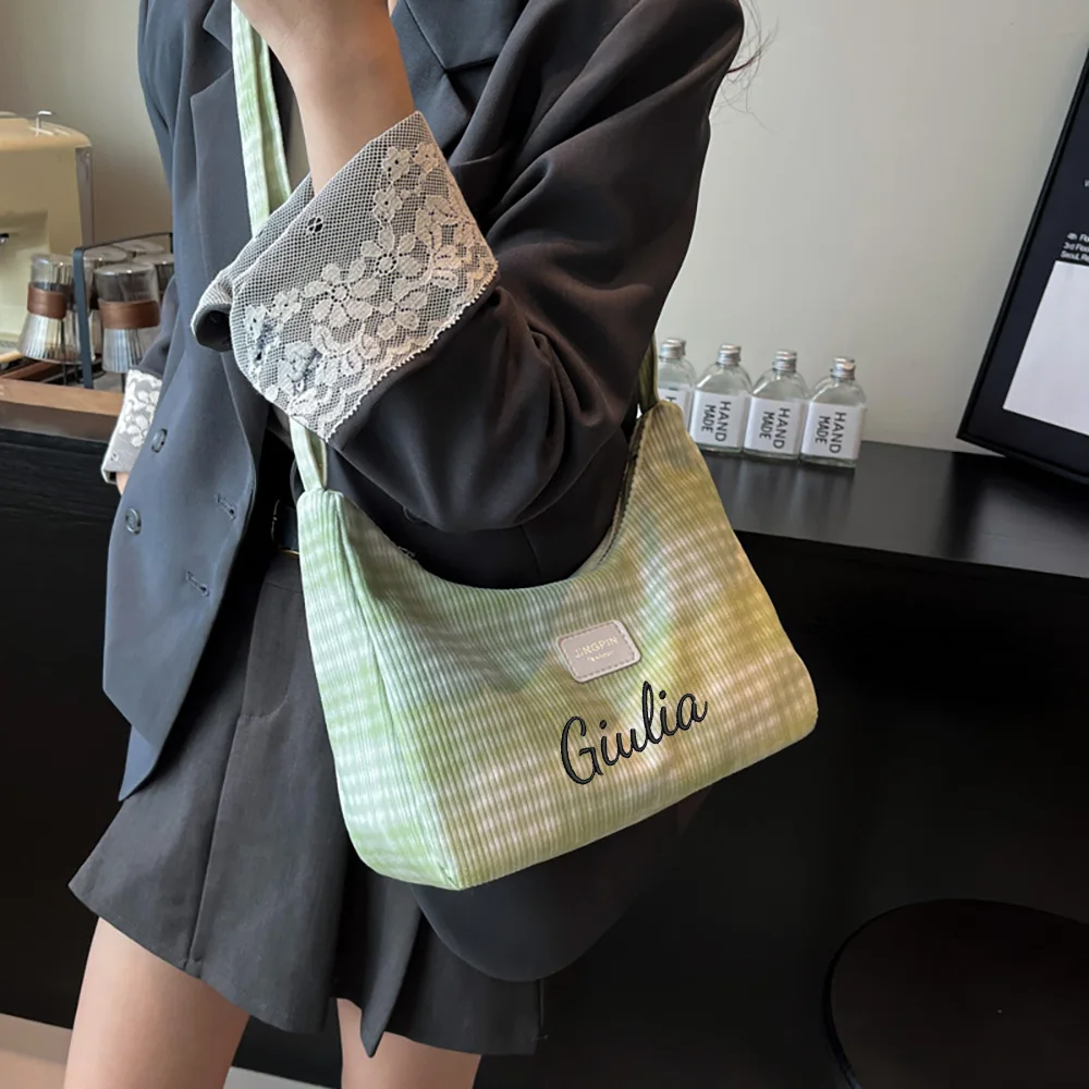 Customizable Embroidered Crossbody Shoulder Bag, Fresh And Lightweight Cute Handbag, Casual And Versatile Small Bag For Women
Customizable Embroidered Crossbody Shoulder Bag, Fresh And Lightweight Cute Handbag, Casual And Versatile Small Bag For Women